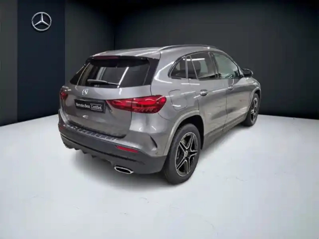 Mercedes Gla 250 e hybrid eq amg line — photo 5