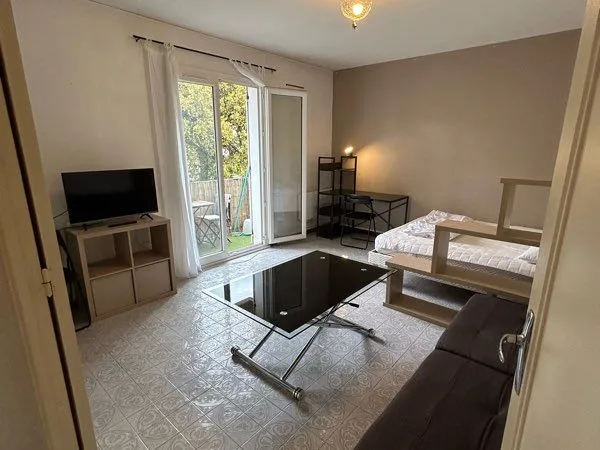 Joli T1 proche zoo et fac, 28 m2 balcon et parking