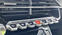 Peugeot 2008 1.2 PureTech 130ch S&S Allure Pack — photo 15