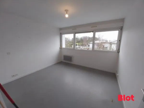 Appartement 1 pièce 19 m²
