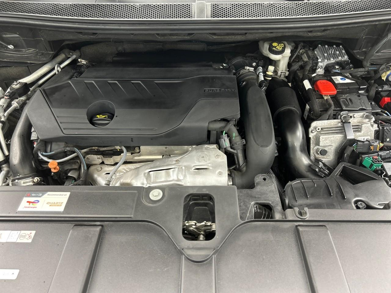Ds Ds 7 crossback hybride rechargeable e-tense 300 eat8 4x4 opera — photo 15