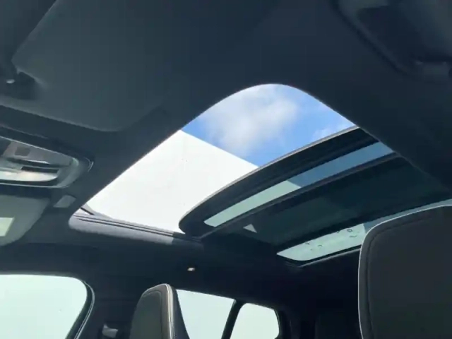 Volvo Xc40 p8 awd 408ch r-design edt — photo 8