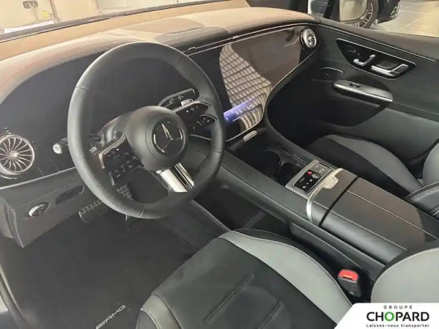 Mercedes Eqe suv 500 4matic — photo 11