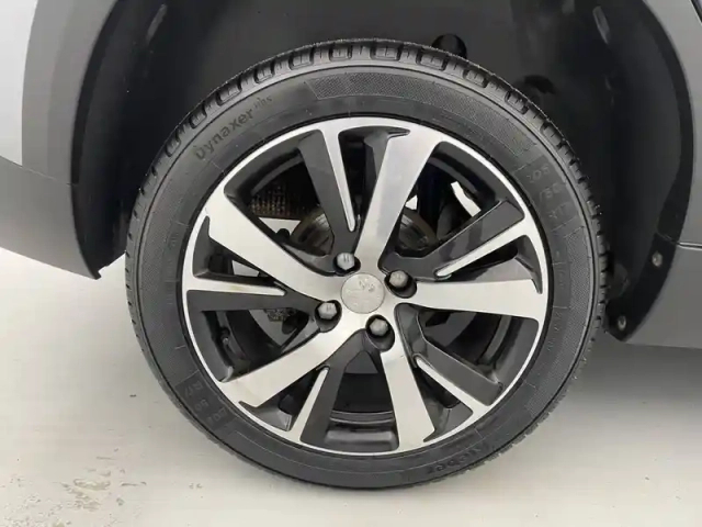 Peugeot 2008 bluehdi 120ch s&amp;s eat6 — photo 27