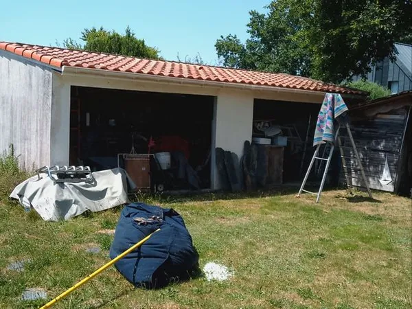 Vend maison avec pan solaire
