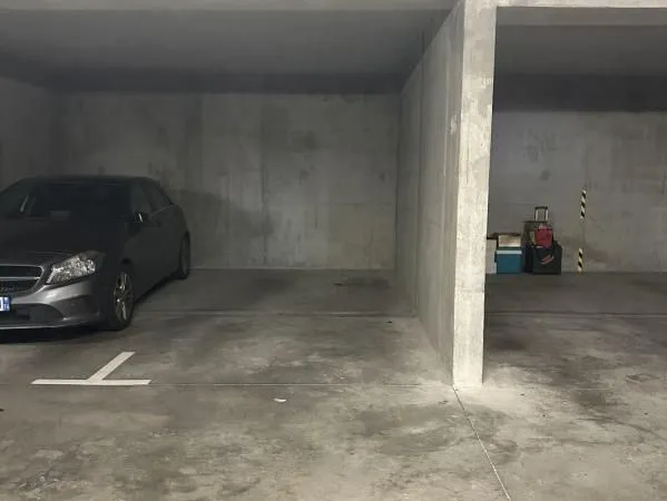 Parking 13 m² Annecy