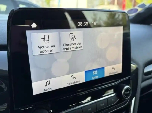 Ford Fiesta 1.0 ecoboost 100ch stop&amp;start st-line 3p — photo 12