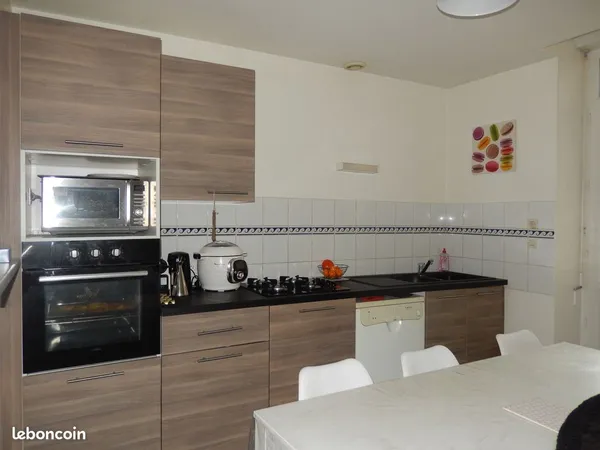 T2 meublé, avec garage à L'Horme42152