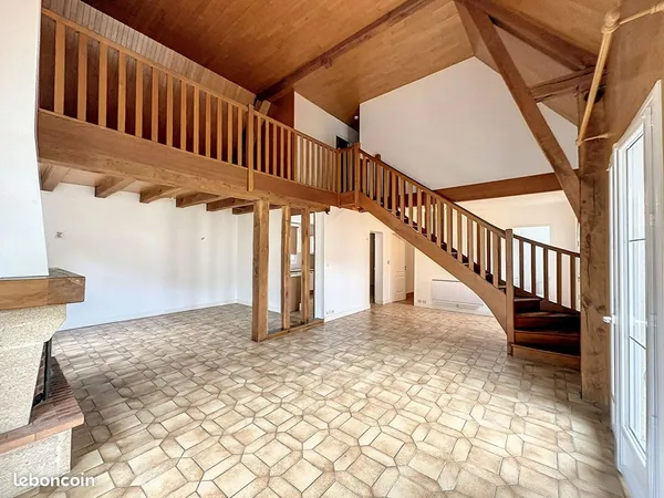 Maison 5 pièces 147 m²
