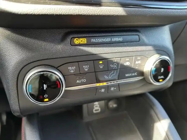 Ford Kuga 2.5 duratec 225ch phev st-line x bva — photo 15