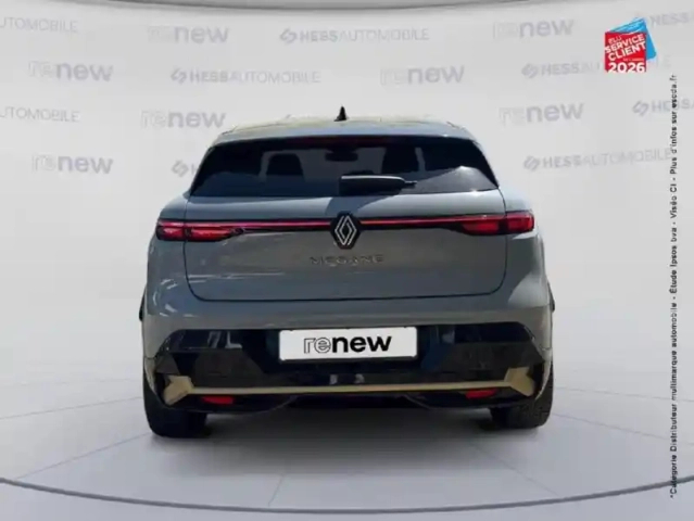 Renault Megane e-tech electric ev60 220ch iconic super charge — photo 7