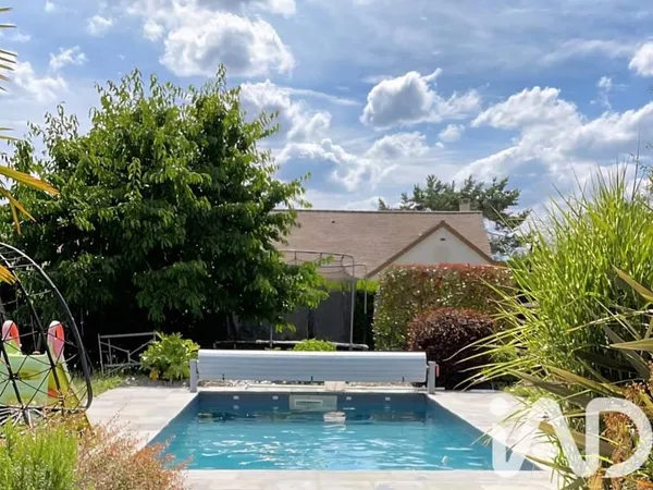 Maison 8 pièces 216 m²