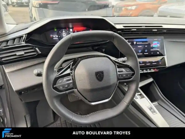 Peugeot 308 1.5 bluehdi 130ch s&amp;s allure eat8 — photo 9