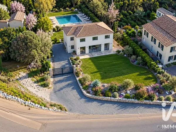 Terrain 1524 m²