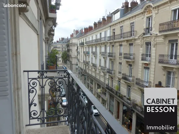 Appartement 4 pièces 122 m²