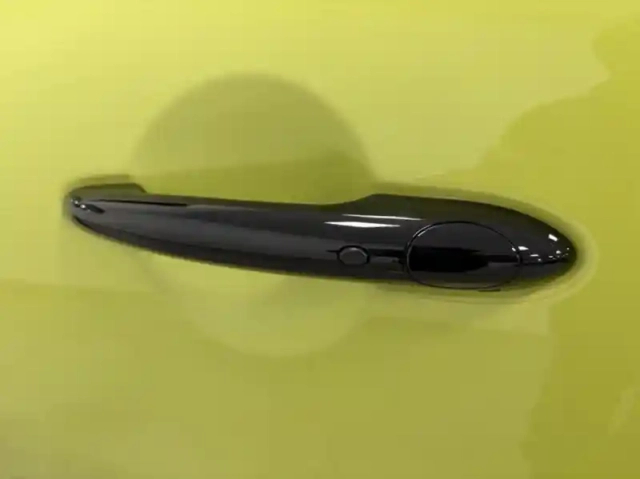 Mini Mini cabrio cooper 136ch sidewalk bva7 — photo 15