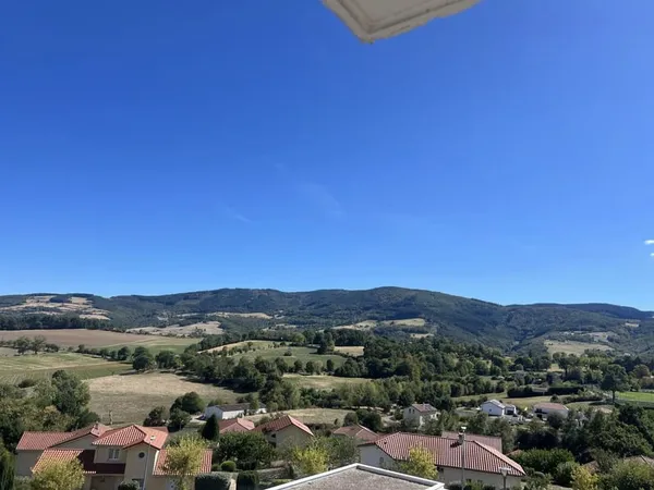 A saisir à Saint-Jean Bonnefonds
