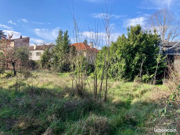 Terrain 600 m² Poitiers