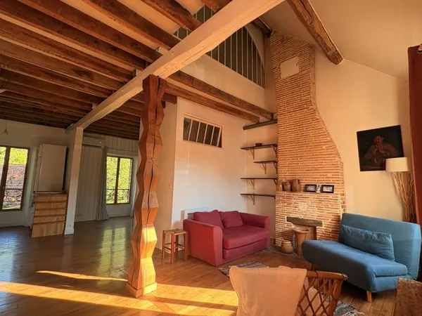 Studio duplex meublé proche CNIFOP lumineux & équipé