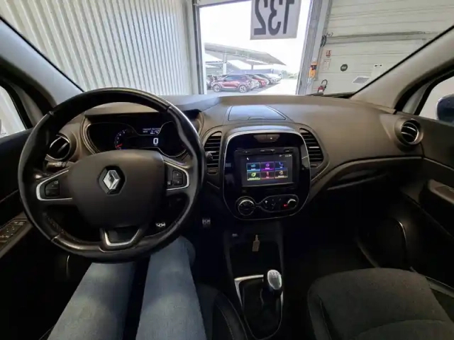 Renault Captur tce 90 energy — photo 10