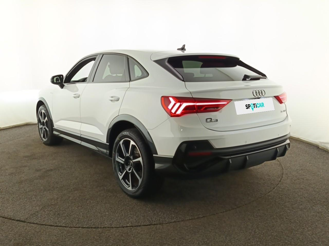 Audi Q3 sportback 35 tfsi 150 ch s tronic 7 s edition — photo 7