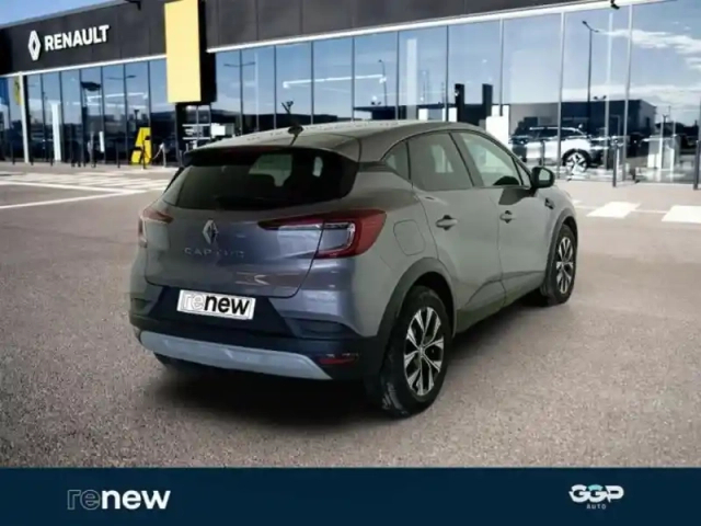 Renault Captur 1.0 tce 90ch evolution — photo 2