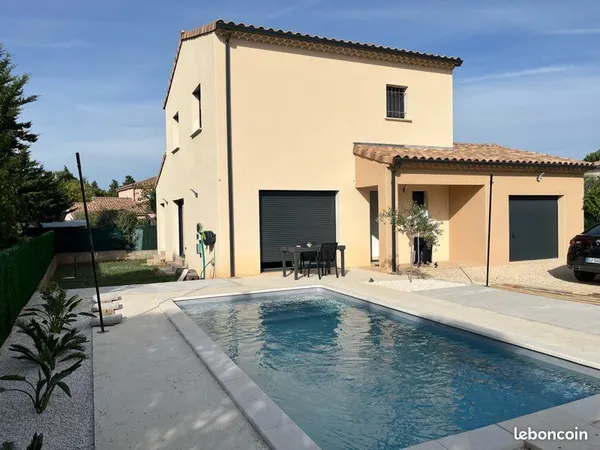 Maison 118 m2 piscine 4 ch 2023