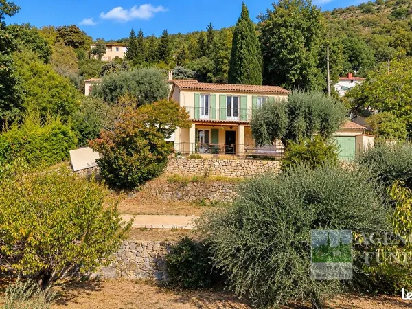 Villa 4 pièces 92 m²