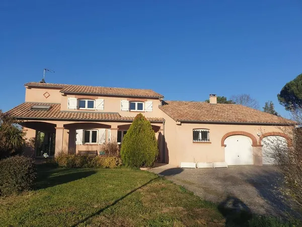 Maison 6 pièces 151 m²