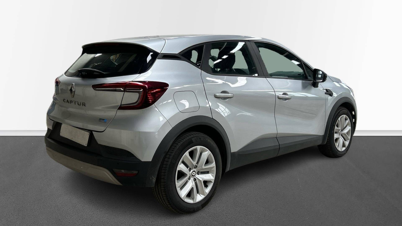 Renault Captur E-Tech 145 - 21 — photo 5
