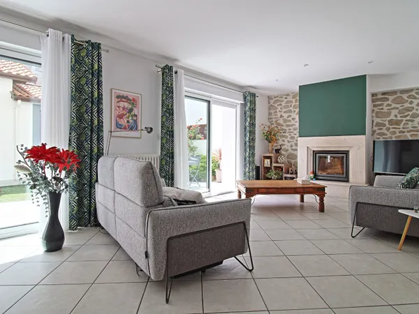Maison Dax - 8 chambres + dépendance