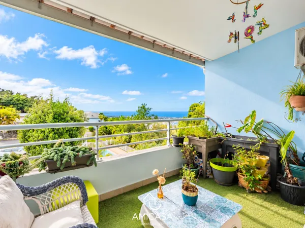 LA POSSESSION (LA REUNION) - APPARTEMENT T3 AVEC PISCINE QUA