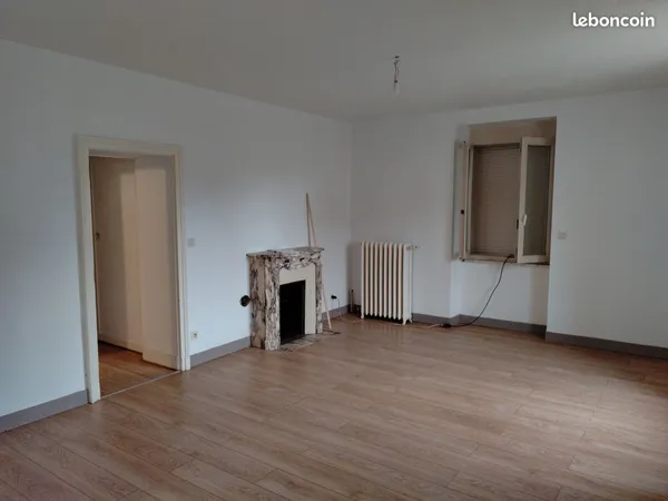Appartement à ÉTAIN