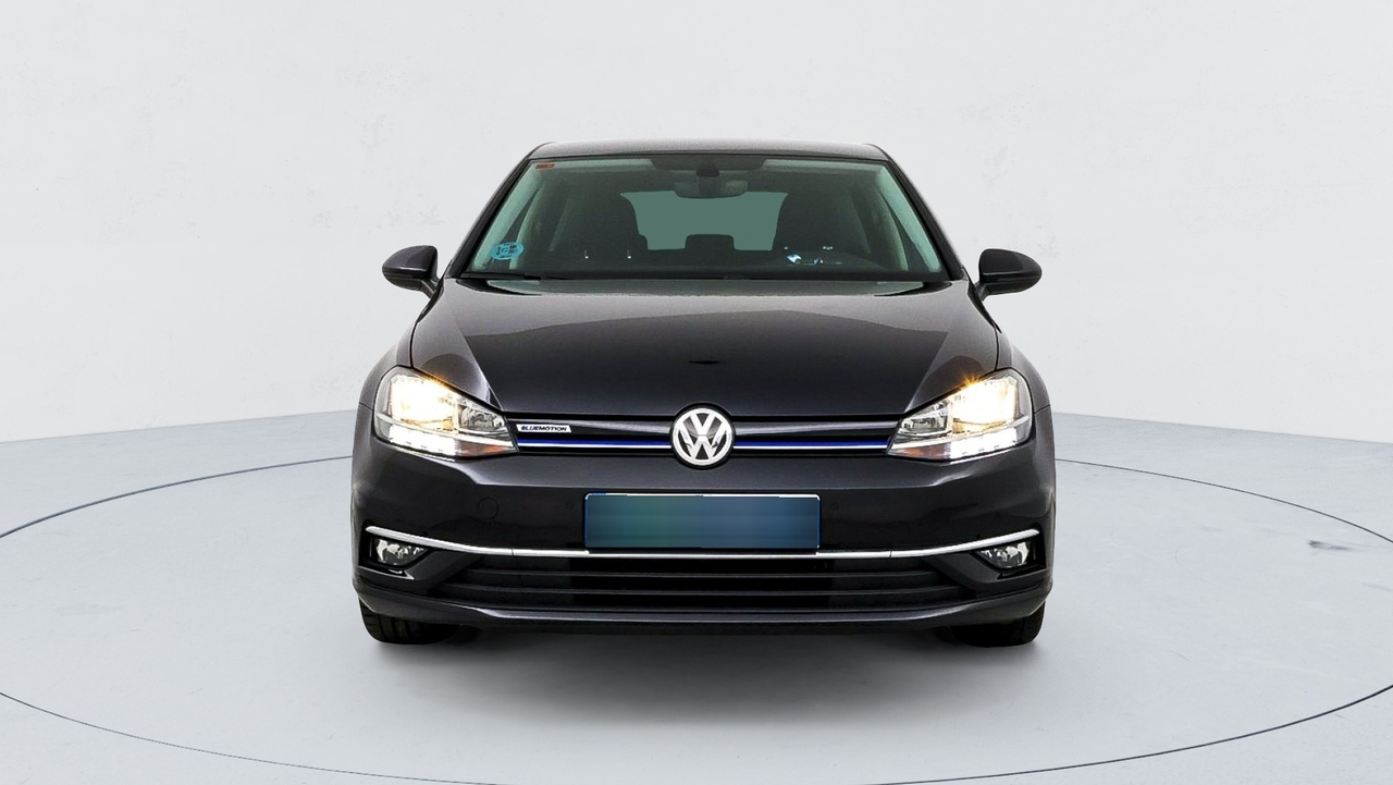 Volkswagen Golf 7 — photo 8