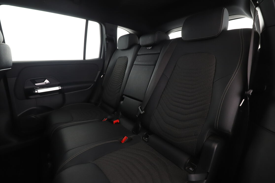 Mercedes-Benz EQB 250+ Progressive Line 70.5 kWh — photo 15