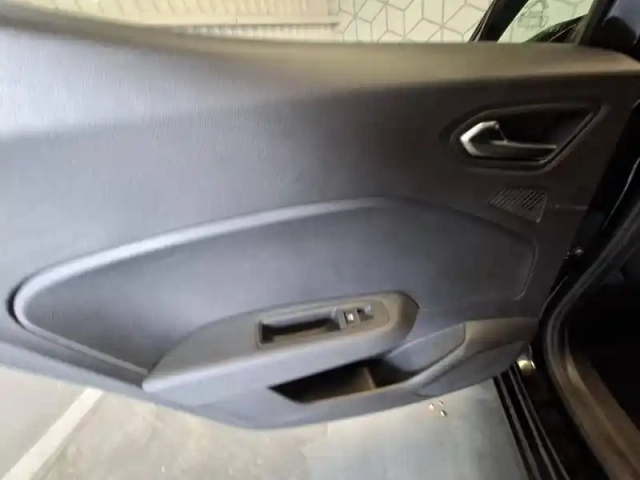 Renault Clio tce 90 — photo 27