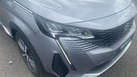 Peugeot 3008 HYBRID 225ch Allure Pack e-EAT8 — photo 17