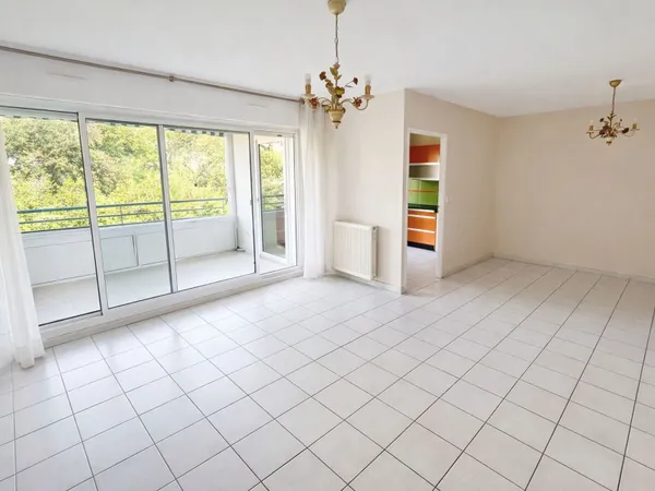 Appartement 3 pièces 84 m²