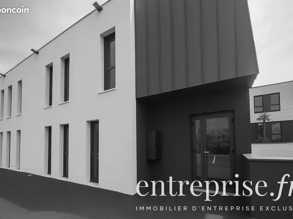 Bureaux 328 m² Beaucouzé