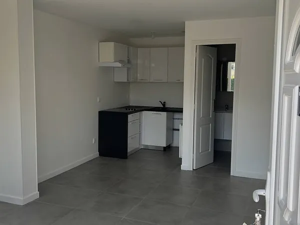 Studio 1 pièce 20 m²