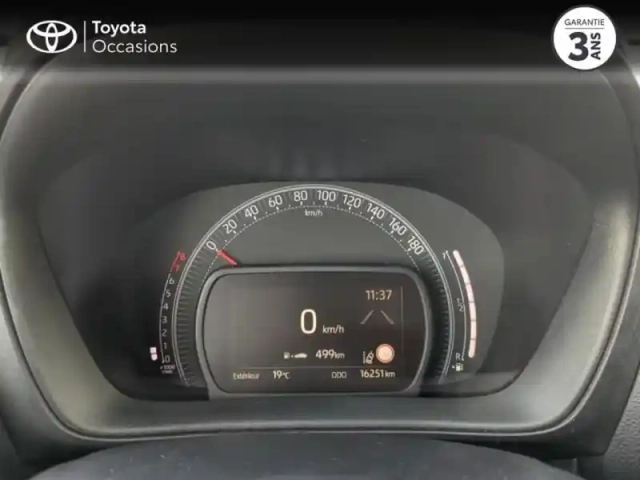 Toyota Aygo X 1.0 vvt-i 72ch design my23 — photo 14