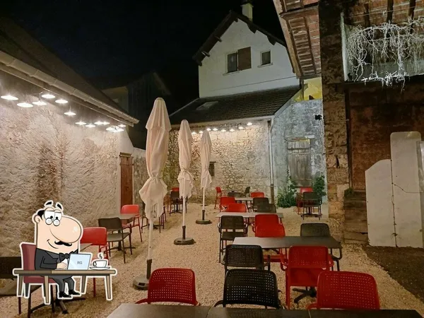 Local commercial 250 m²