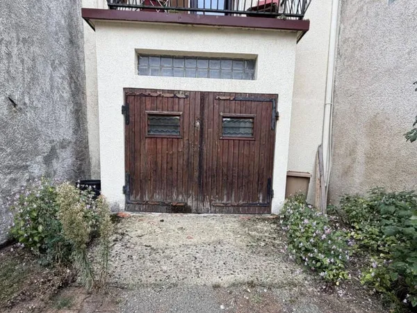 Stationnement Location La Mure 170€