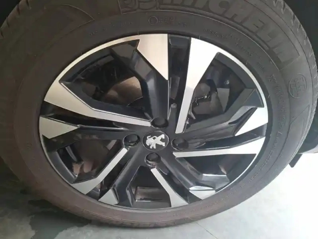 Peugeot 2008 bluehdi 100 s&amp;s bvm6 — photo 19