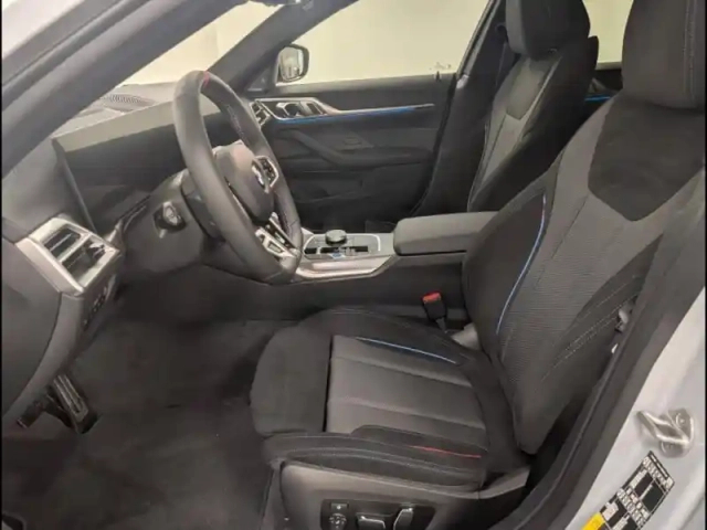 Bmw I4 m60 601ch m performance xdrive — photo 9