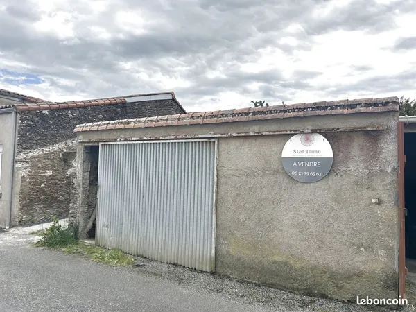 Parking/box 42 m² Divatte-sur-Loire