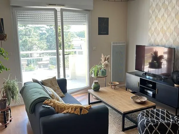 Appartement T2 duplex - garage & balcon
