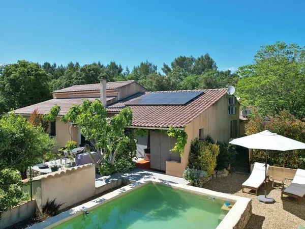 Maison 8 pièces 174 m²