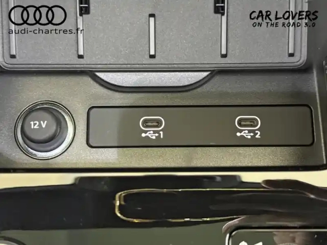 Audi Q3 e-hybrid 272 ch s tronic 6 — photo 15