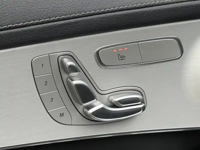 Mercedes Glc 300de 4matic amg line — photo 17